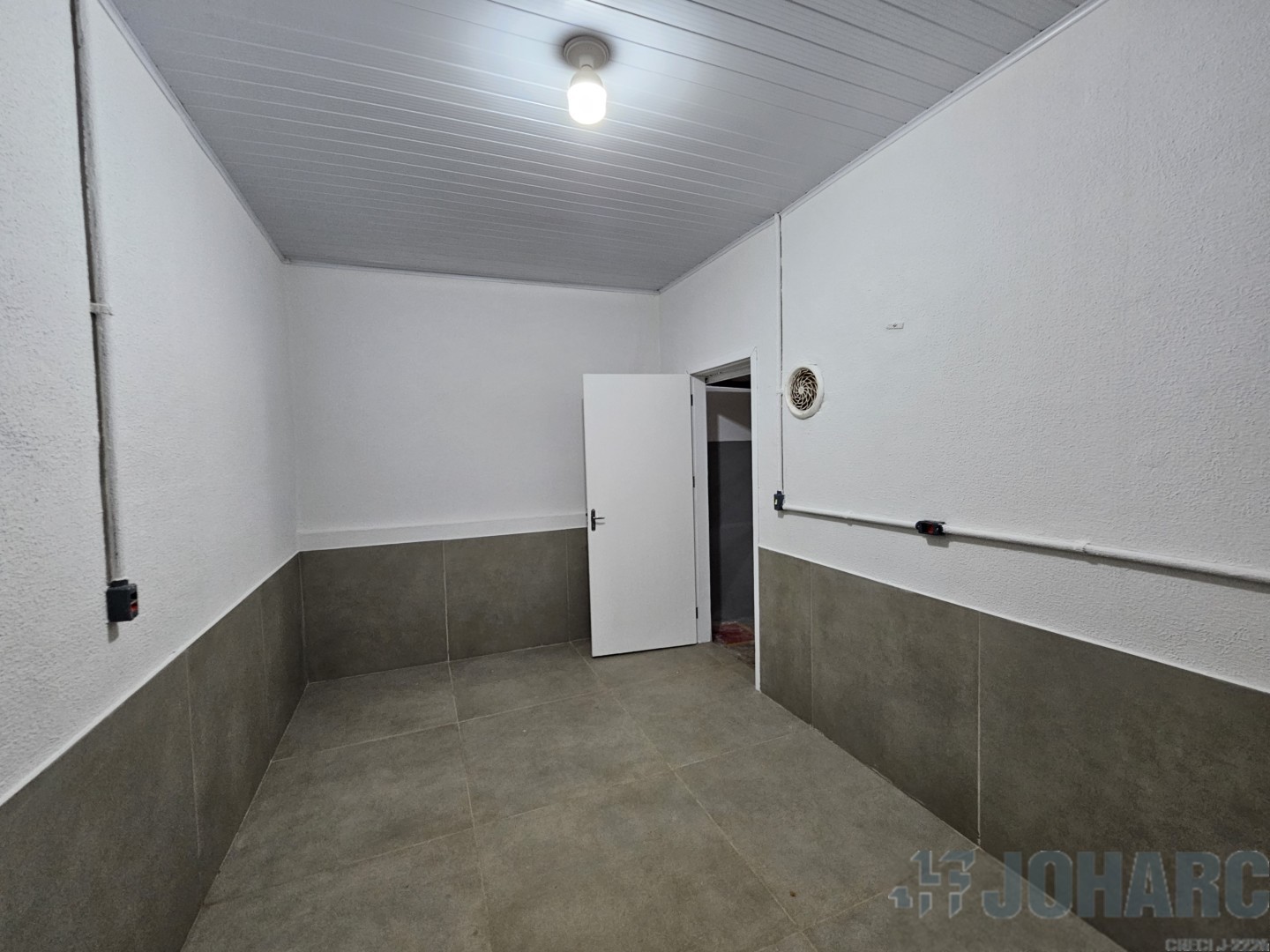 Sala Comercial para locacao no Centro em Apucarana com 200m² por R$ 2.600,00