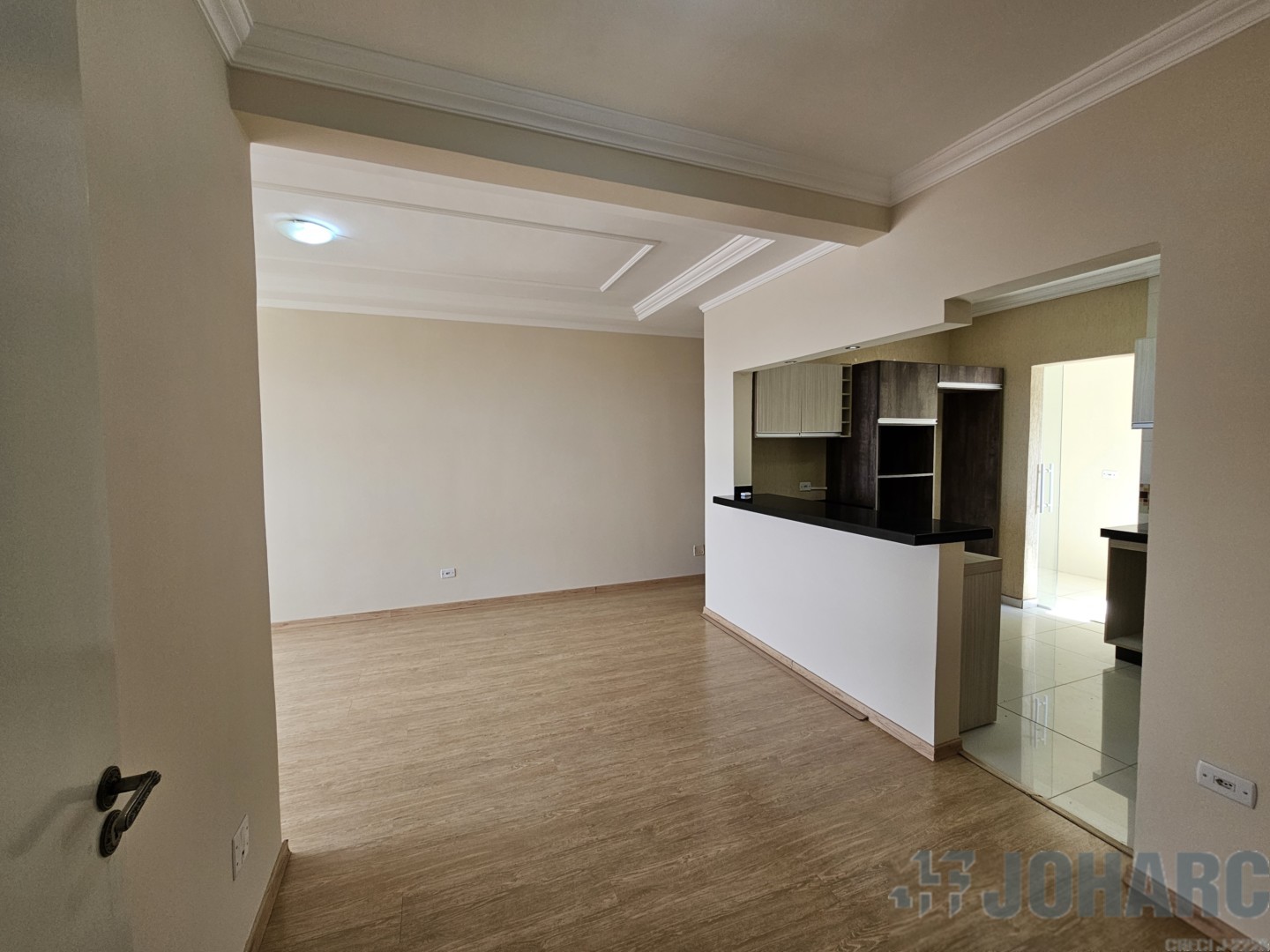 Apartamento para locacao no Vila Agari em Apucarana com 102,66m² por R$ 1.700,00
