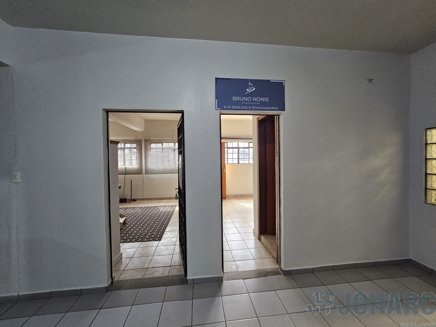 Sala Comercial para locacao no Centro em Apucarana com 0m² por R$ 900,00