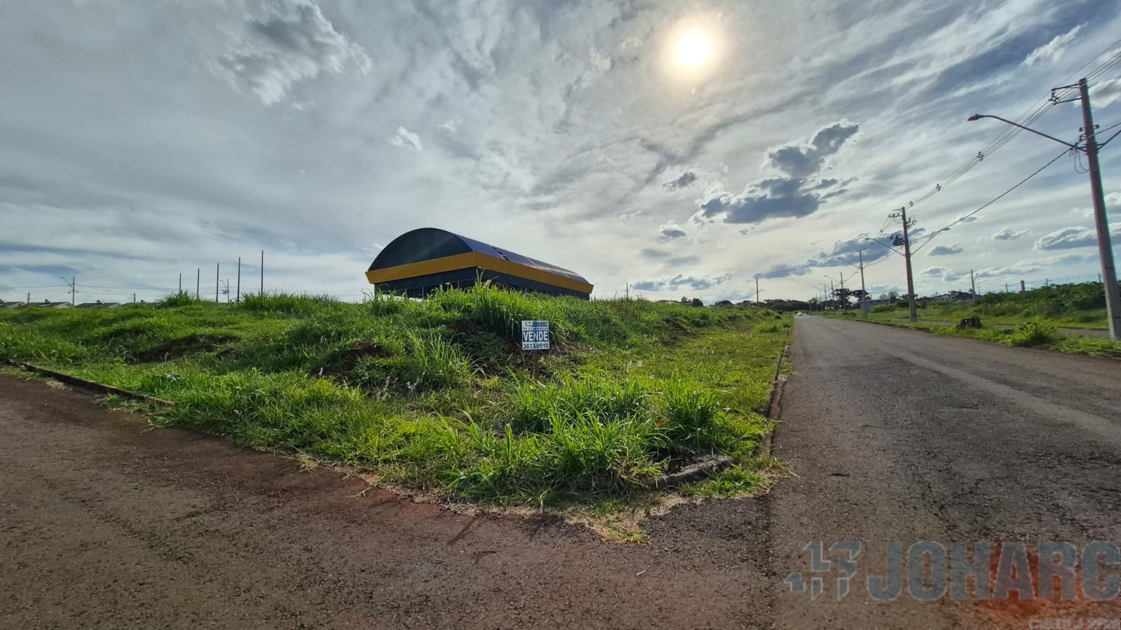 Terreno para venda no Conj Hab Fariz Gebrim em Apucarana com 425m² por R$ 95.000,00