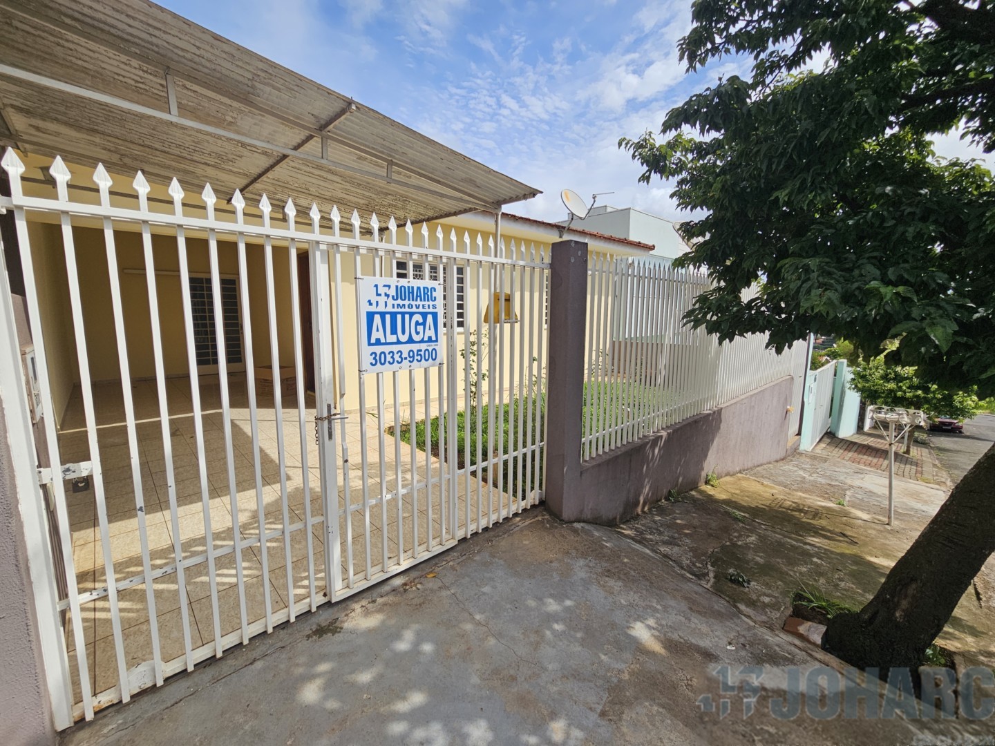 Casa Residencial para locacao no Vila Agari em Apucarana com 360m² por R$ 1.150,00