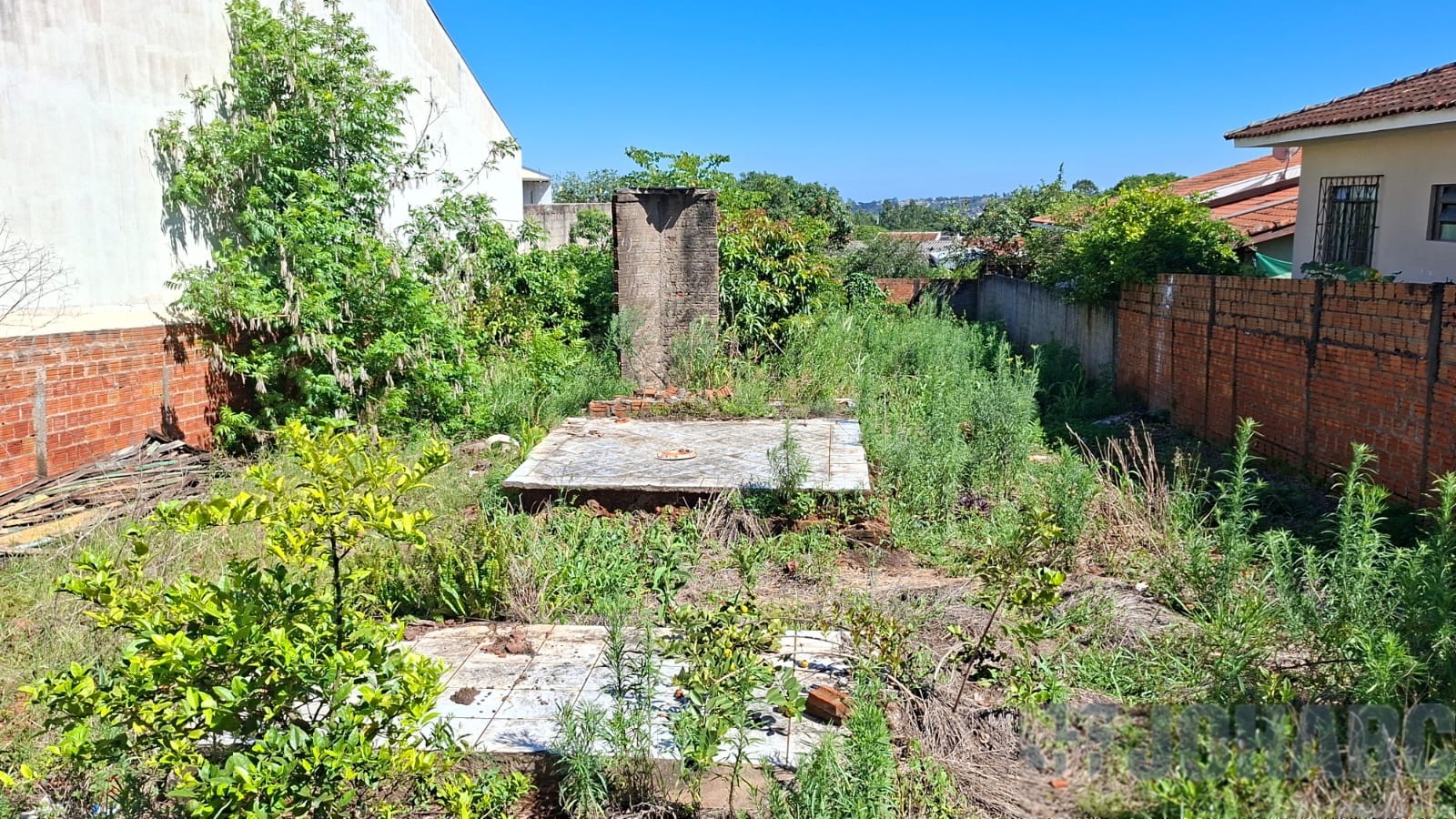 Terreno para venda no Jardim Tibagi em Apucarana com 682,92m² por R$ 235.000,00