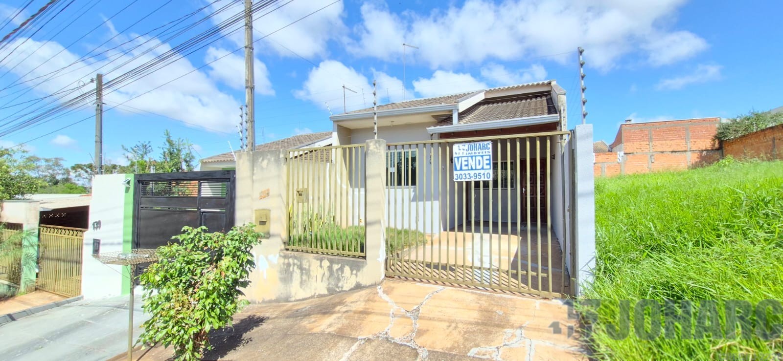 Casa Residencial para venda no Residencial Araucaria em Apucarana com 137,5m² por R$ 210.000,00