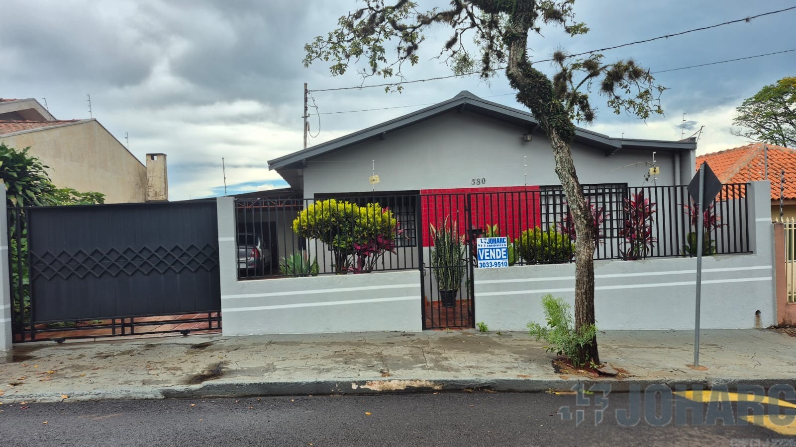 Casa Residencial para venda no Vila Sao Carlos em Apucarana com 286m² por R$ 320.000,00