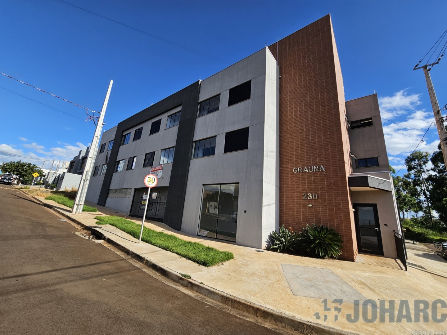 Kitinet para locacao no Loteamento Monte Belo em Apucarana com 55m² por R$ 900,00