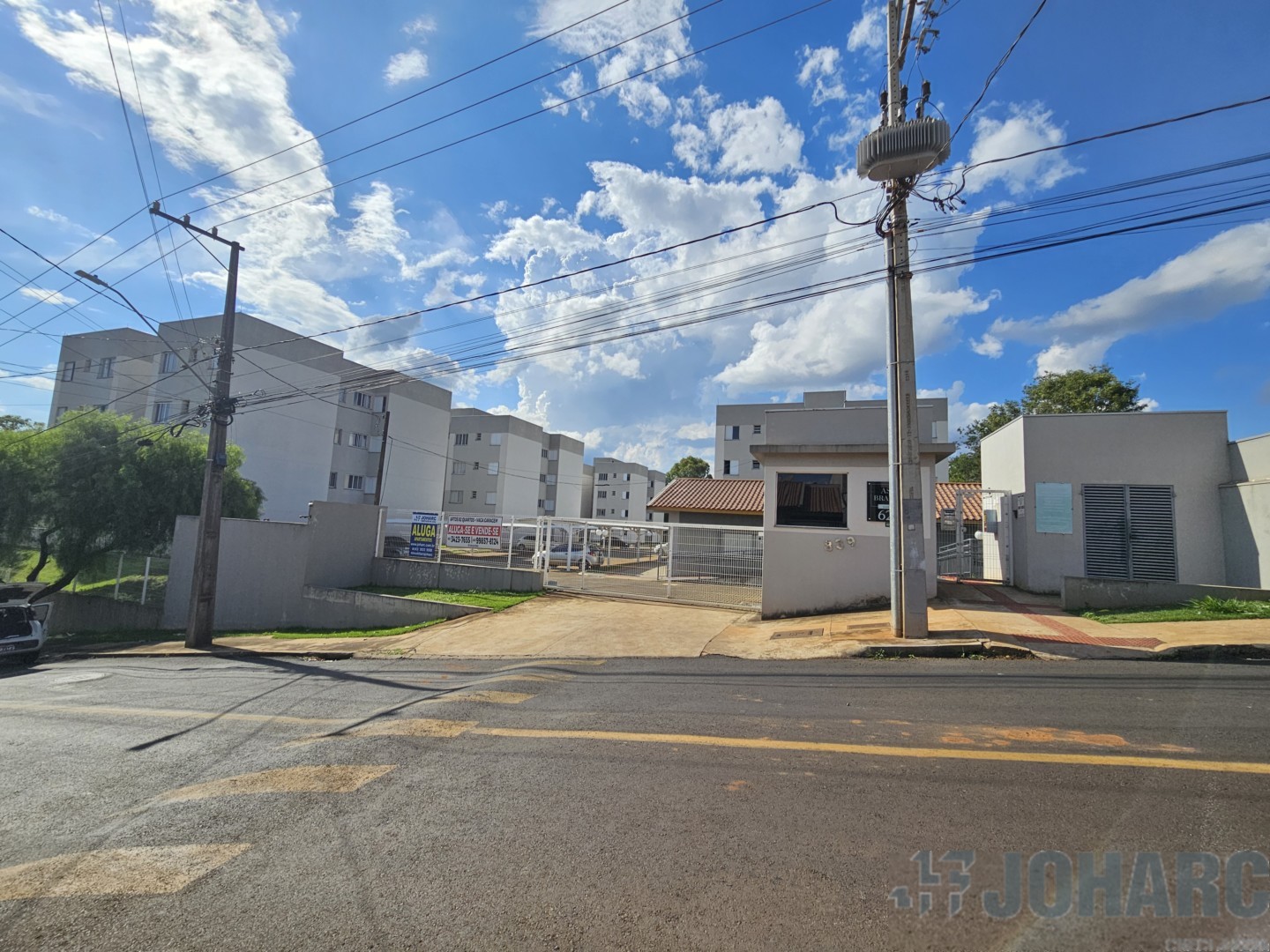 Apartamento para locacao no Nucleo Habitacional Papa Joao Paulo em Apucarana com 55m² por R$ 820,00