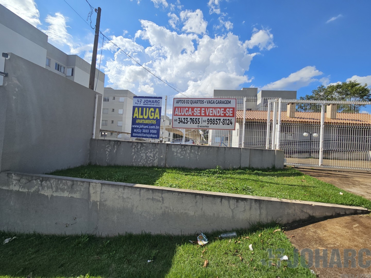 Apartamento para locacao no Nucleo Habitacional Papa Joao Paulo em Apucarana com 55m² por R$ 820,00