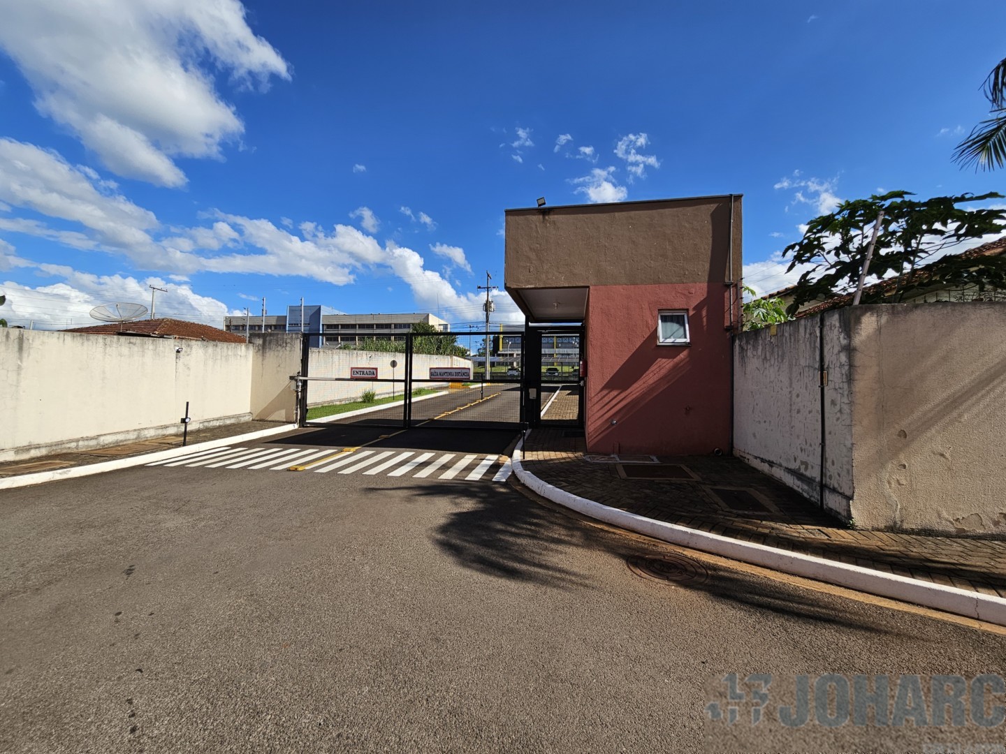 Apartamento para locacao no Jardim Aeroporto em Apucarana com 50m² por R$ 1.000,00