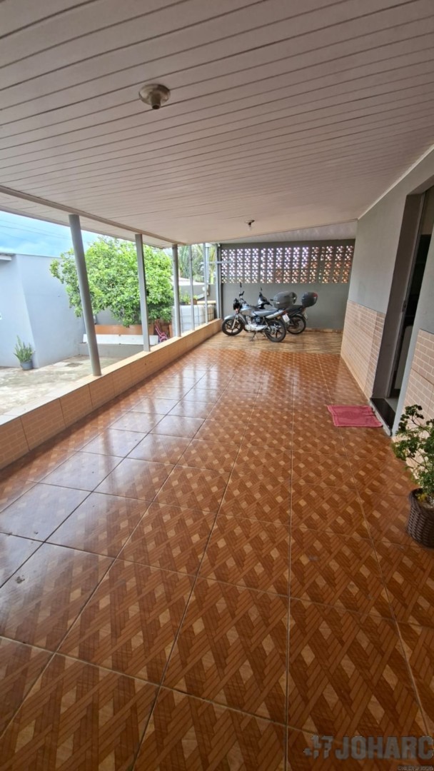 Casa Residencial para venda no Jardim Apucarana em Apucarana com 360m² por R$ 300.000,00