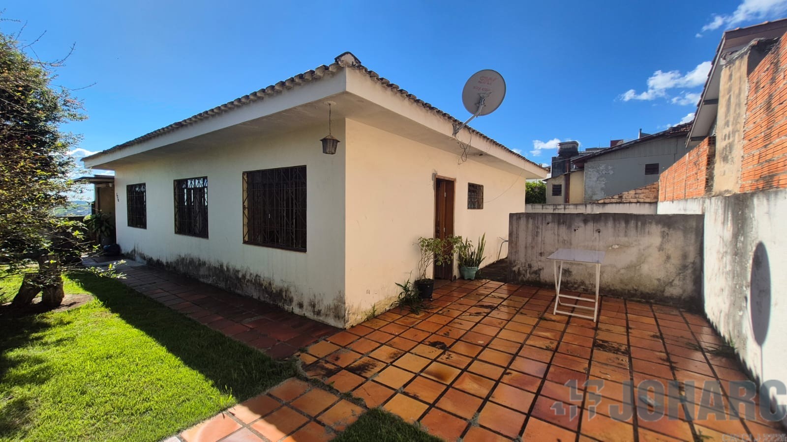 Casa Residencial para venda no Vila Santa Terezinha em Apucarana com 289m² por R$ 320.000,00