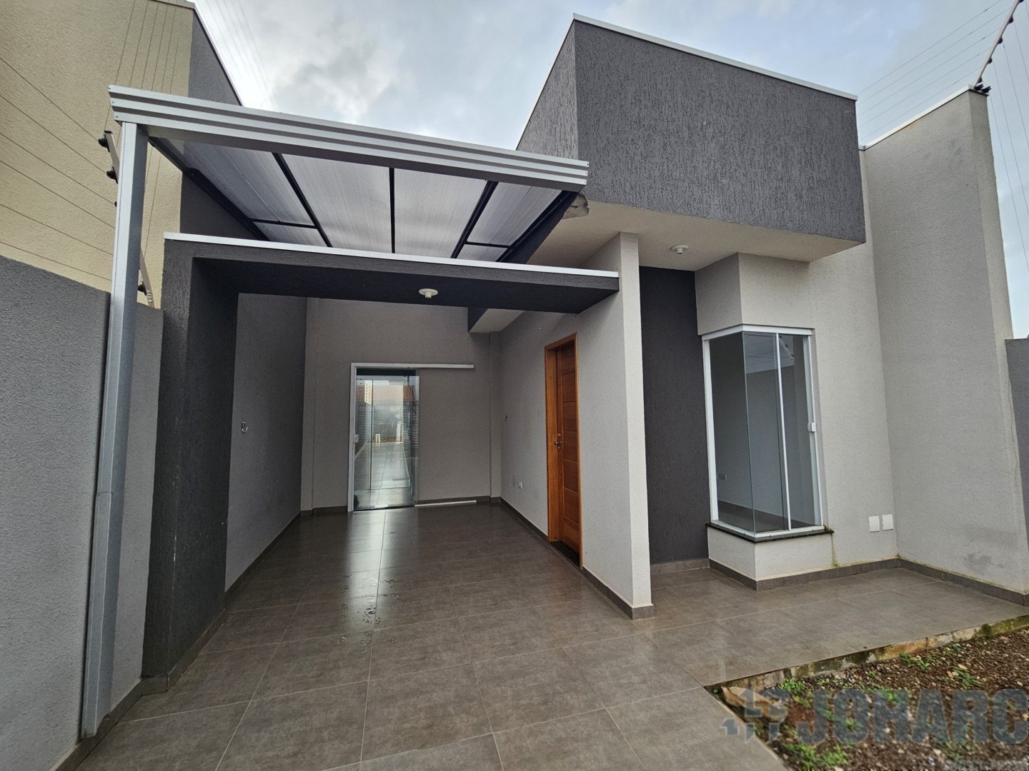 Casa Residencial para venda no Loteamento Residencial Tami em Apucarana com 180m² por R$ 350.000,00