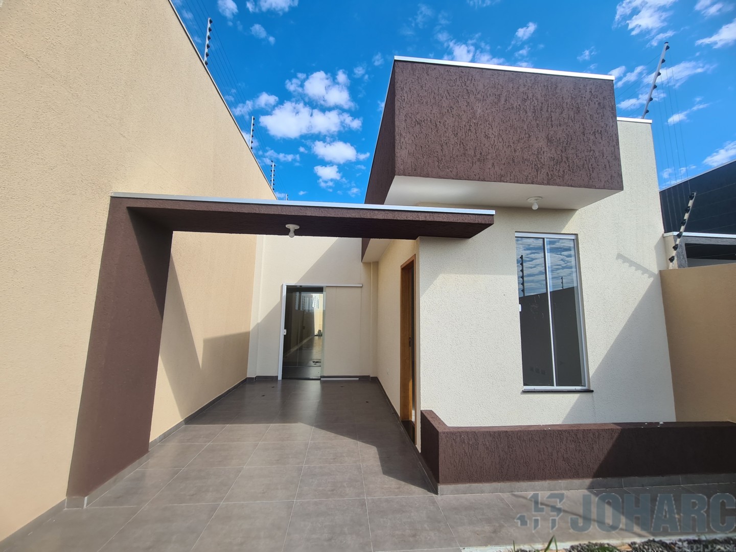 Casa Residencial para venda no Loteamento Residencial Tami em Apucarana com 180m² por R$ 350.000,00