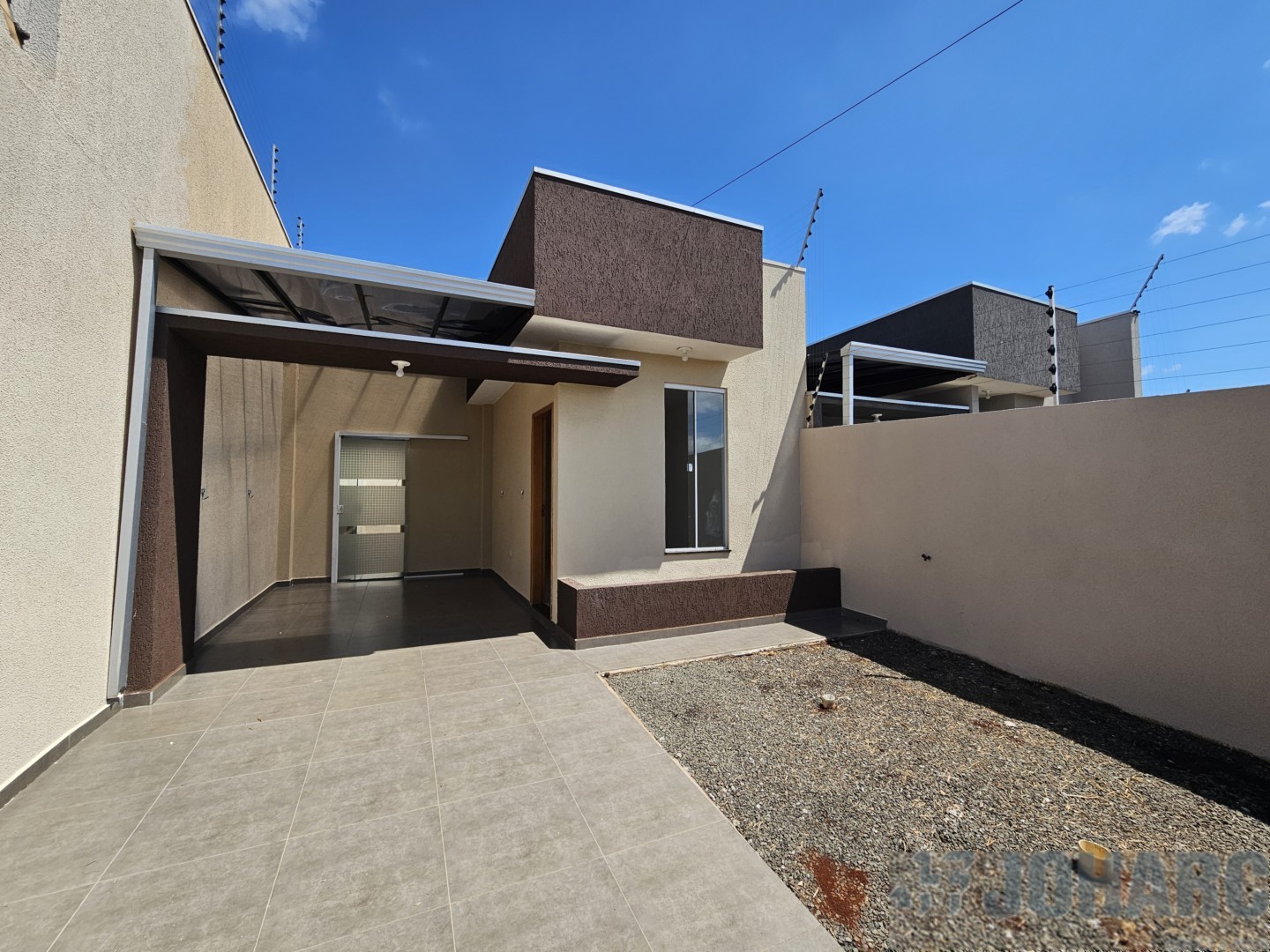 Casa Residencial para venda no Loteamento Residencial Tami em Apucarana com 180m² por R$ 350.000,00