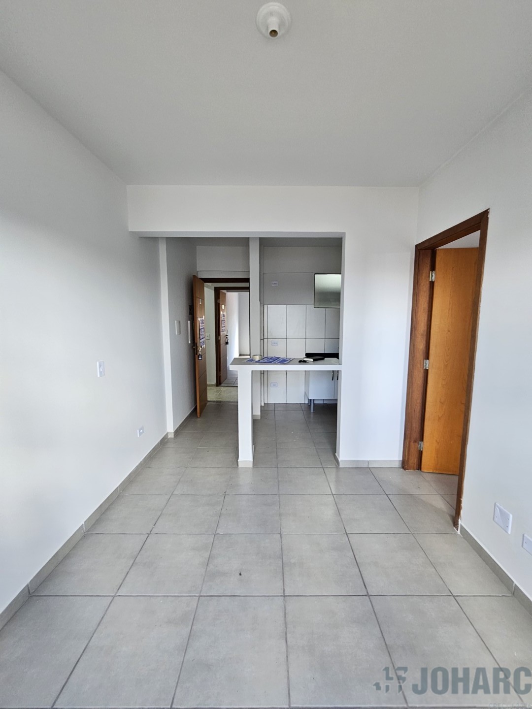 Kitinet para locacao no Loteamento Monte Belo em Apucarana com 55m² por R$ 900,00