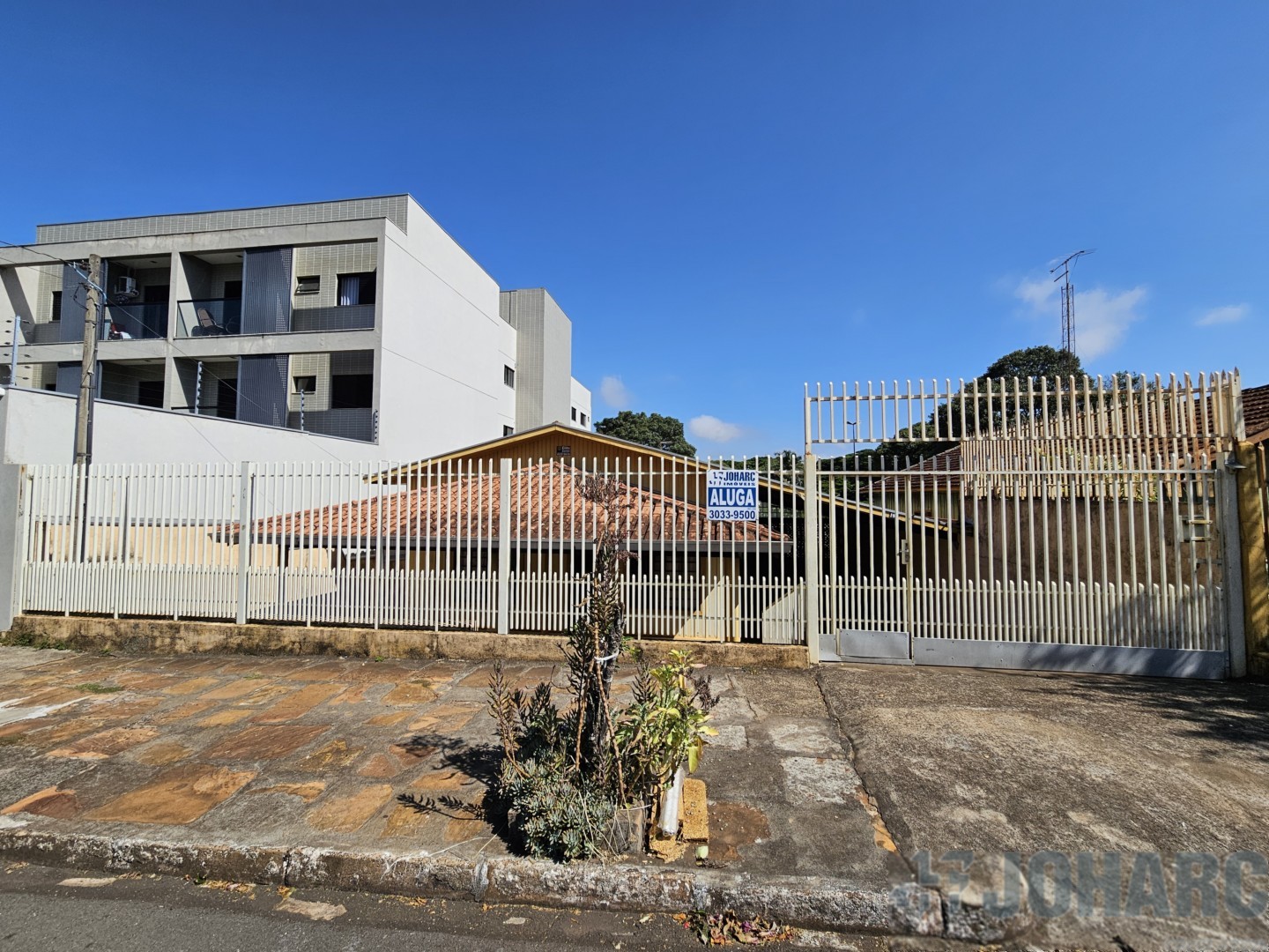 Casa Residencial para locacao no Centro em Apucarana com 550m² por R$ 1.620,00