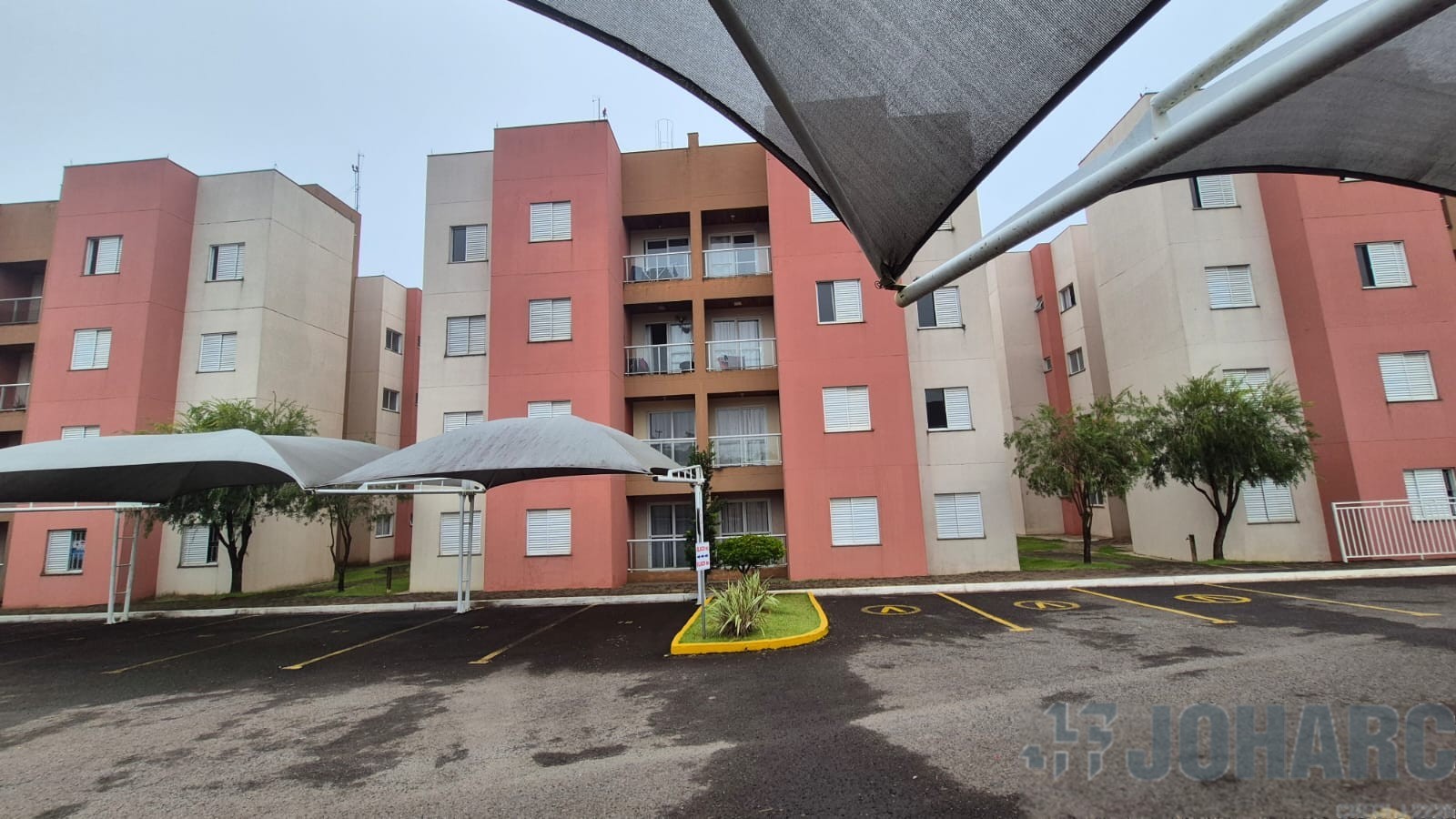 Apartamento para venda no Jardim Aeroporto em Apucarana com 51,45m² por R$ 210.000,00