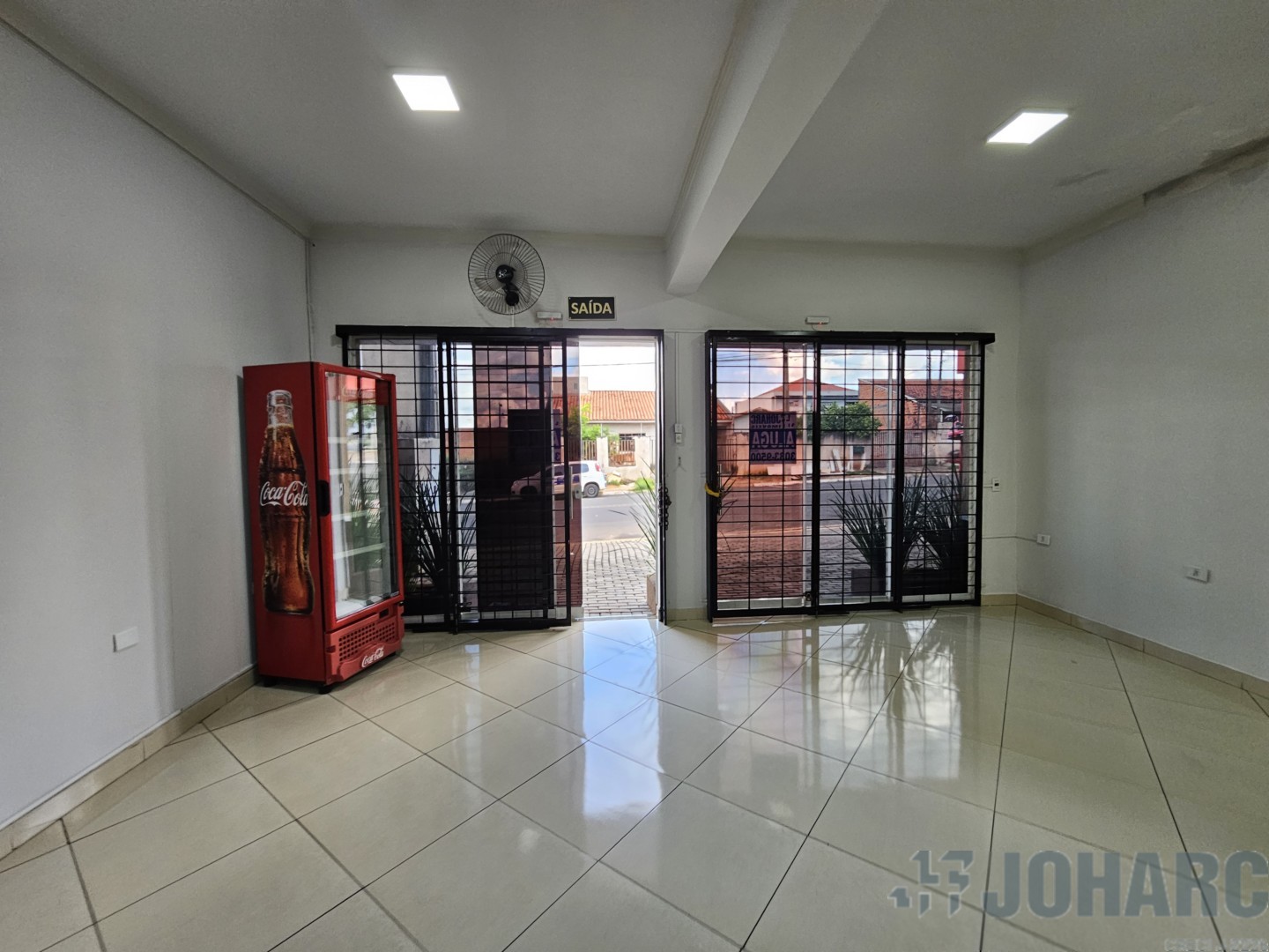 Sala Comercial para locacao no Nucleo Habitacional Colon em Apucarana com 285m² por R$ 2.000,00