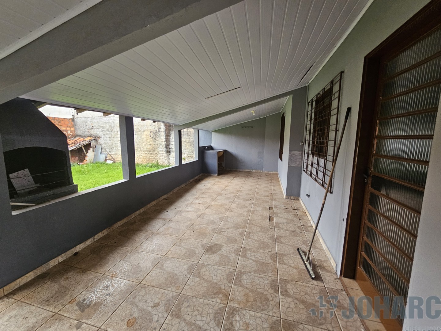 Casa Residencial para locacao no Residencial Parque da Raposa III em Apucarana com 227,5m² por R$ 950,00