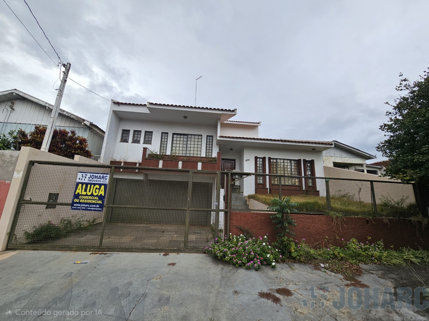 Casa Residencial para locacao no Jardim Presidente Kennedy em Apucarana com 396m² por R$ 3.000,00