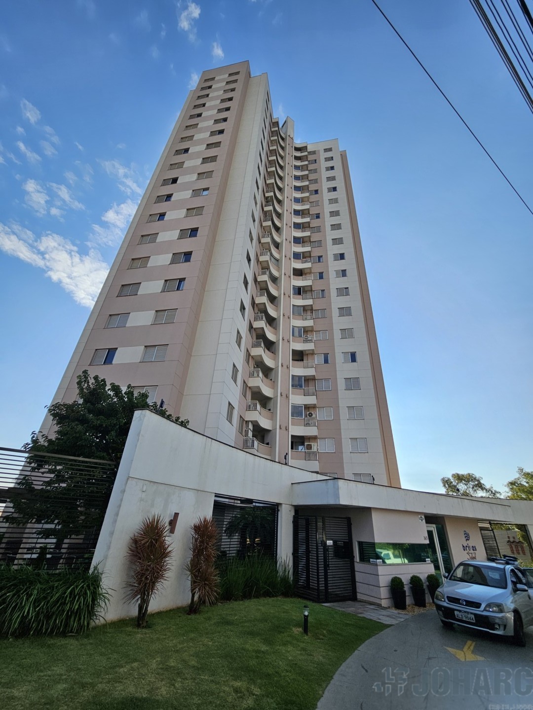 Apartamento para locacao no Jardim Vale do Sol em Apucarana com 0m² por R$ 2.800,00