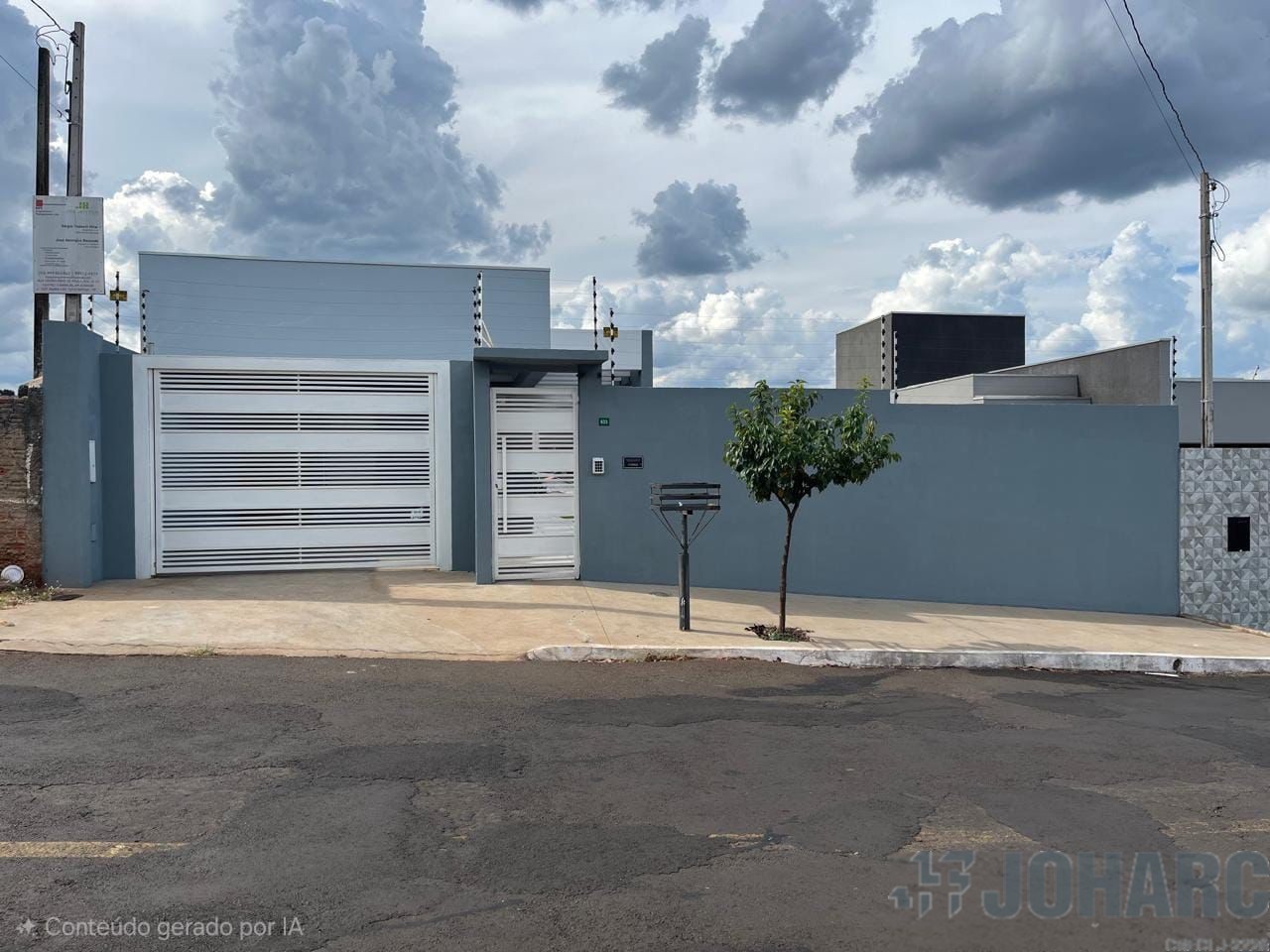 Casa Residencial para venda no Loteamento Santa Candida em Apucarana com 523m² por R$ 650.000,00