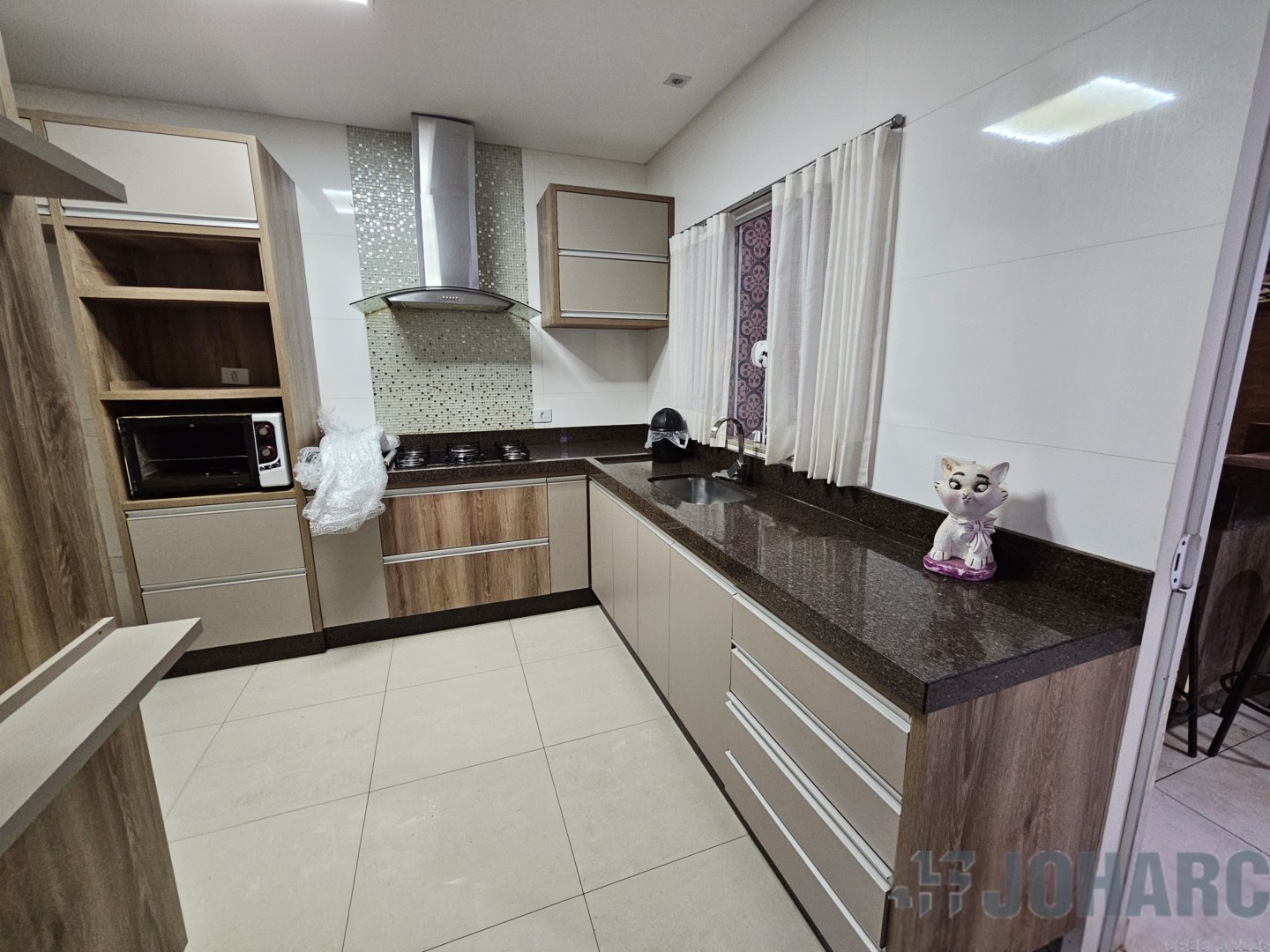 Sobrado para locacao no Jardim Guanabara em Apucarana com 170m² por R$ 2.500,00