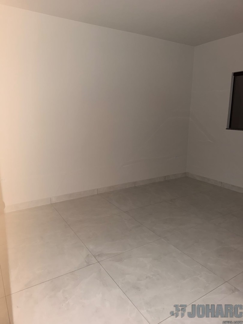 Casa Residencial para venda no Centro em Cambira com 237m² por R$ 220.000,00