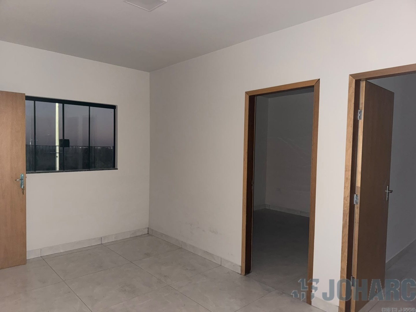 Casa Residencial para venda no Centro em Cambira com 237m² por R$ 220.000,00