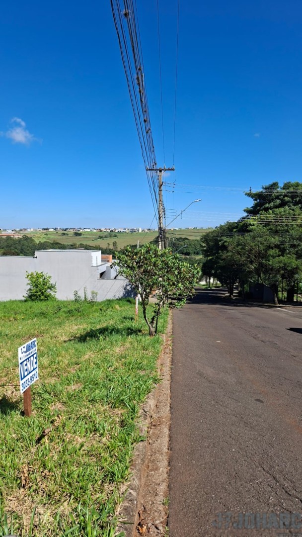 Terreno para venda no Loteamento Residencial Cazarin em Apucarana com 360m² por R$ 200.000,00