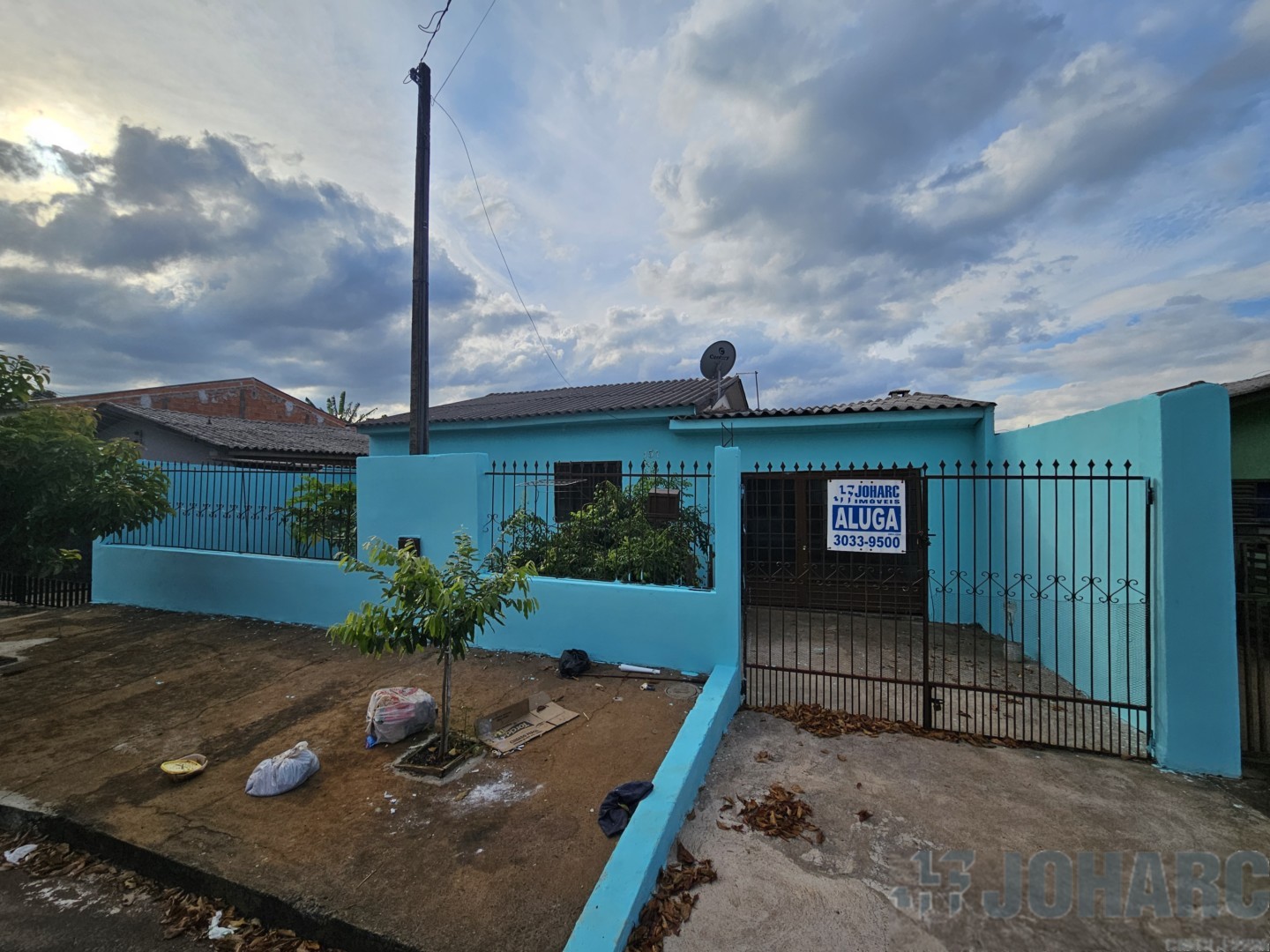 Casa Residencial para locacao no Residencial Parque da Raposa em Apucarana com 200m² por R$ 1.020,00