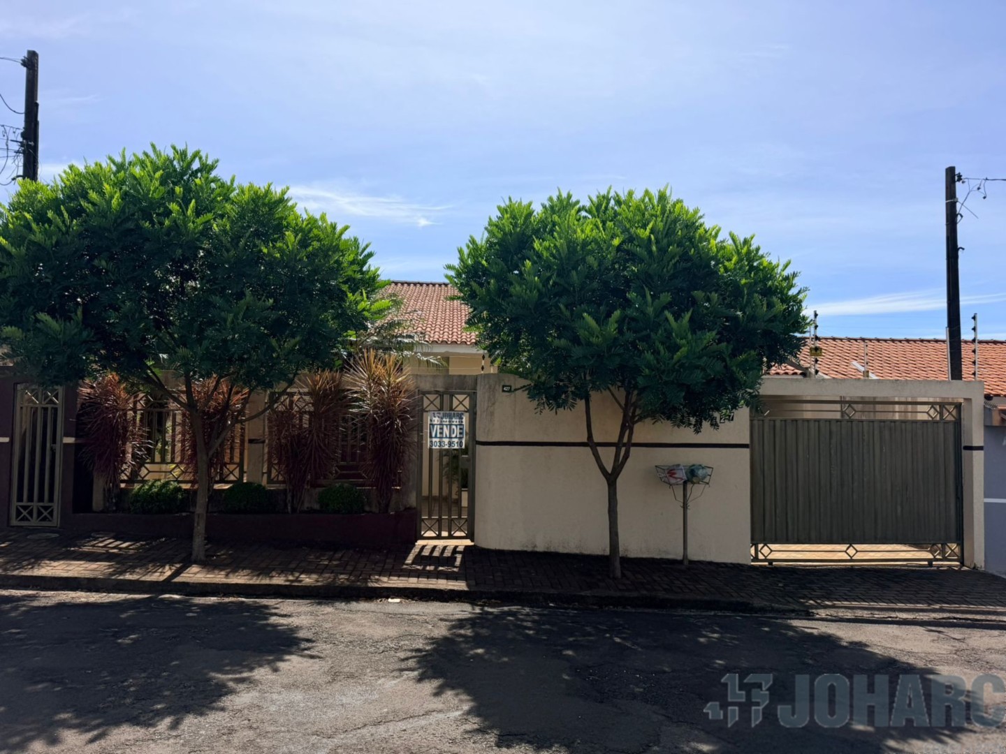 Casa Residencial para venda no Jardim Apucarana em Apucarana com 468,75m² por R$ 700.000,00