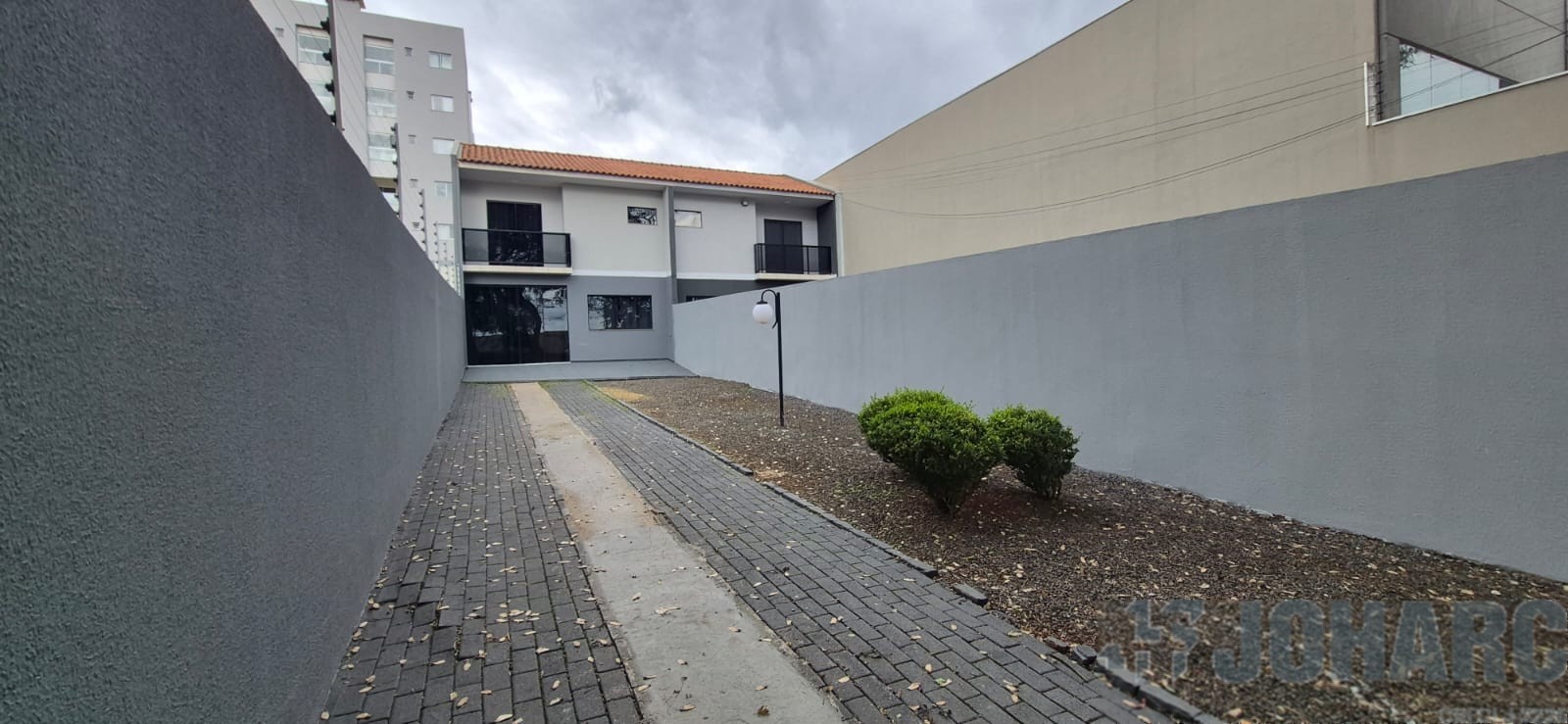 Sobrado para venda no Centro em Apucarana com 180m² por R$ 565.000,00