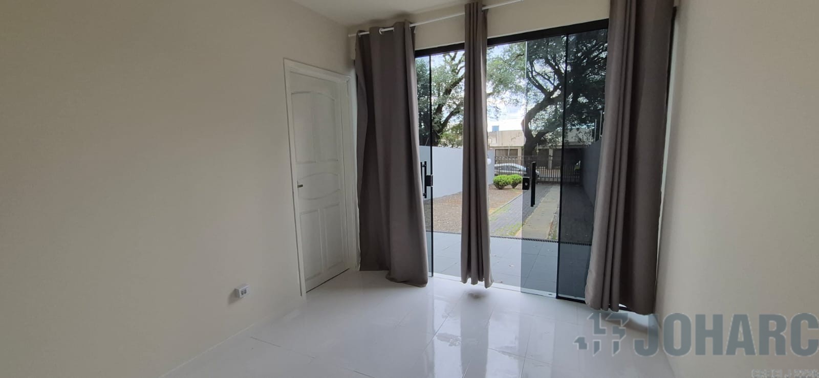 Sobrado para venda no Centro em Apucarana com 180m² por R$ 565.000,00