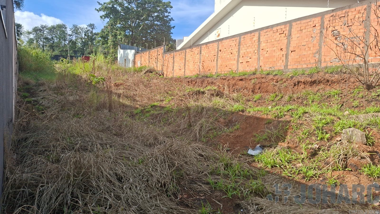 Terreno para venda no Loteamento Residencial Villagio Di em Apucarana com 368,05m² por R$ 130.000,00