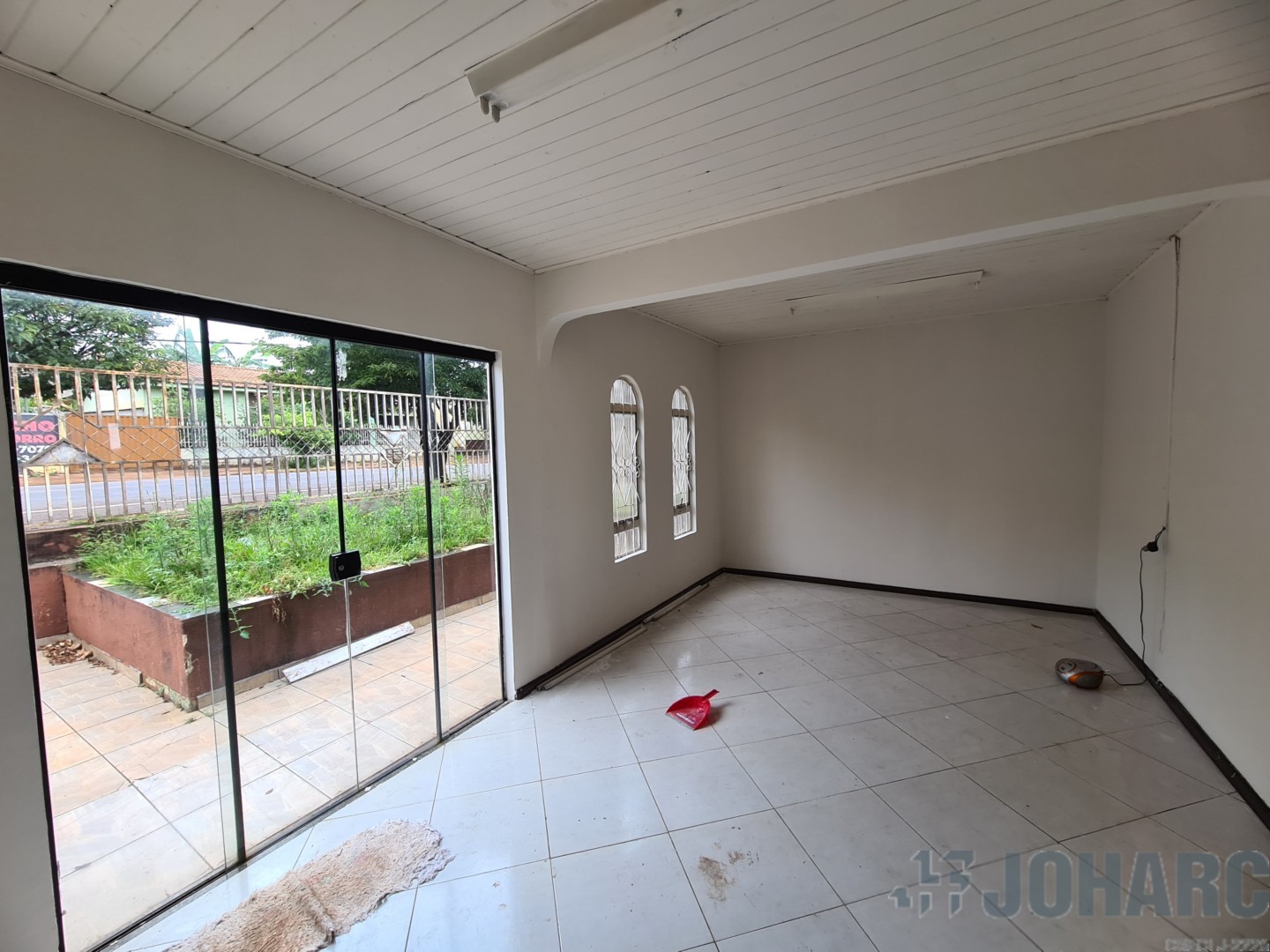 Casa Residencial para venda no Vila Nova em Apucarana com 349,8m² por R$ 300.000,00