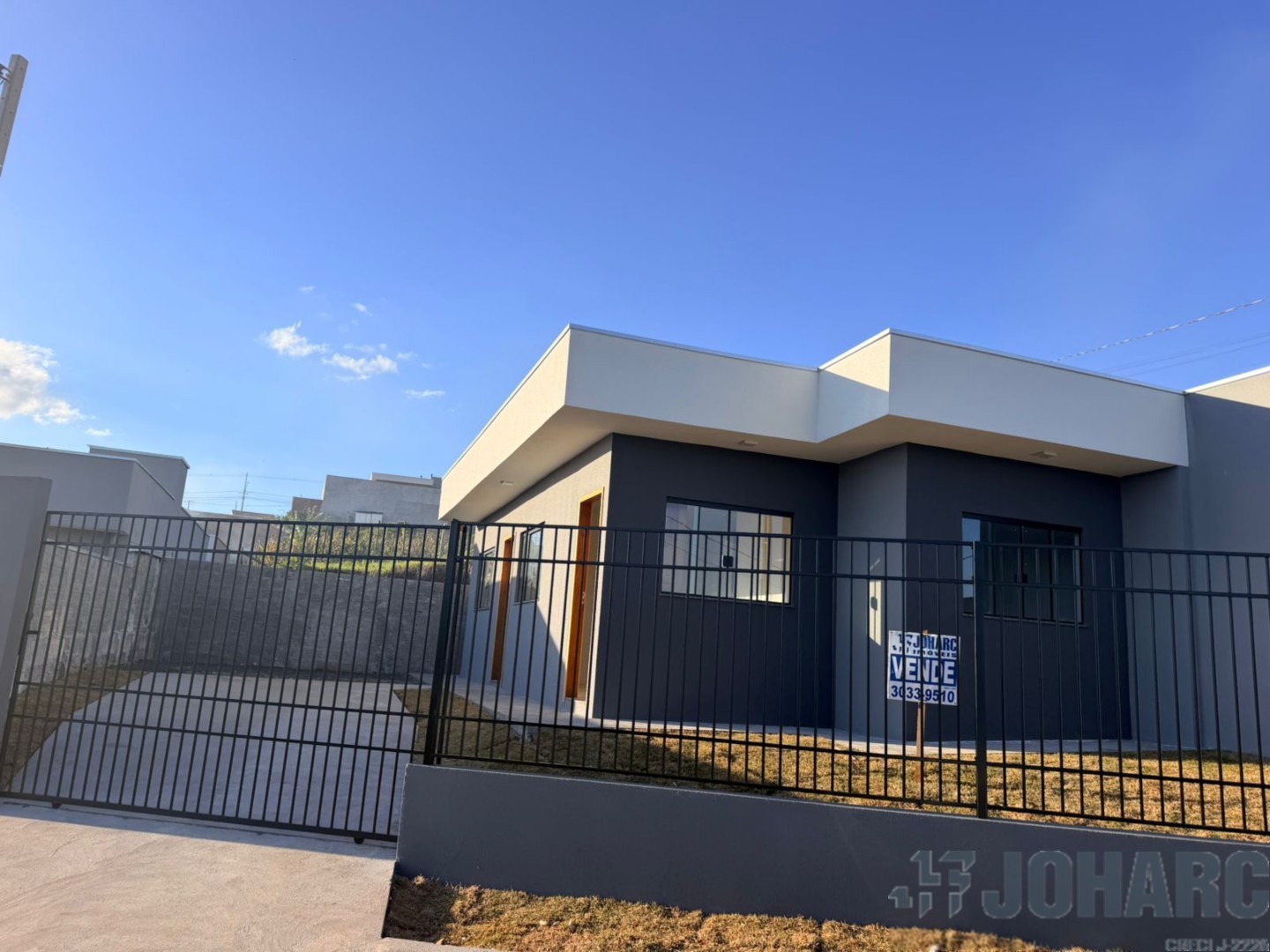 Casa Residencial para venda no Centro em Cambira com 107,83m² por R$ 210.000,00