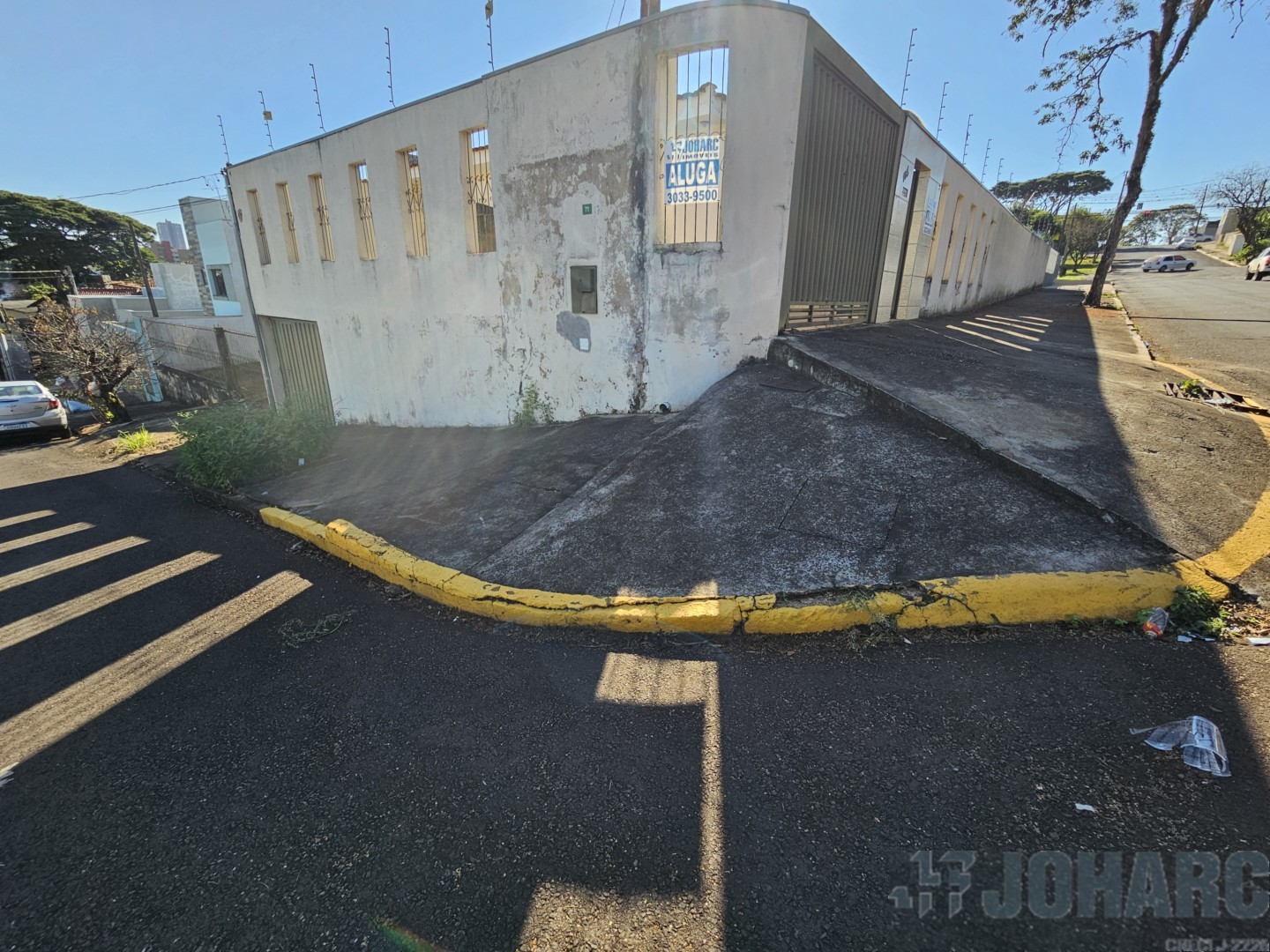 Casa Residencial para locacao no Loteamento Santa Candida em Apucarana com 360m² por R$ 2.100,00