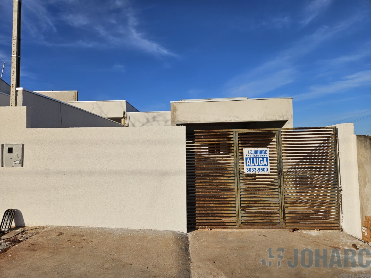Casa Residencial para locacao no Jardim Taroba em Apucarana com 300m² por R$ 1.400,00
