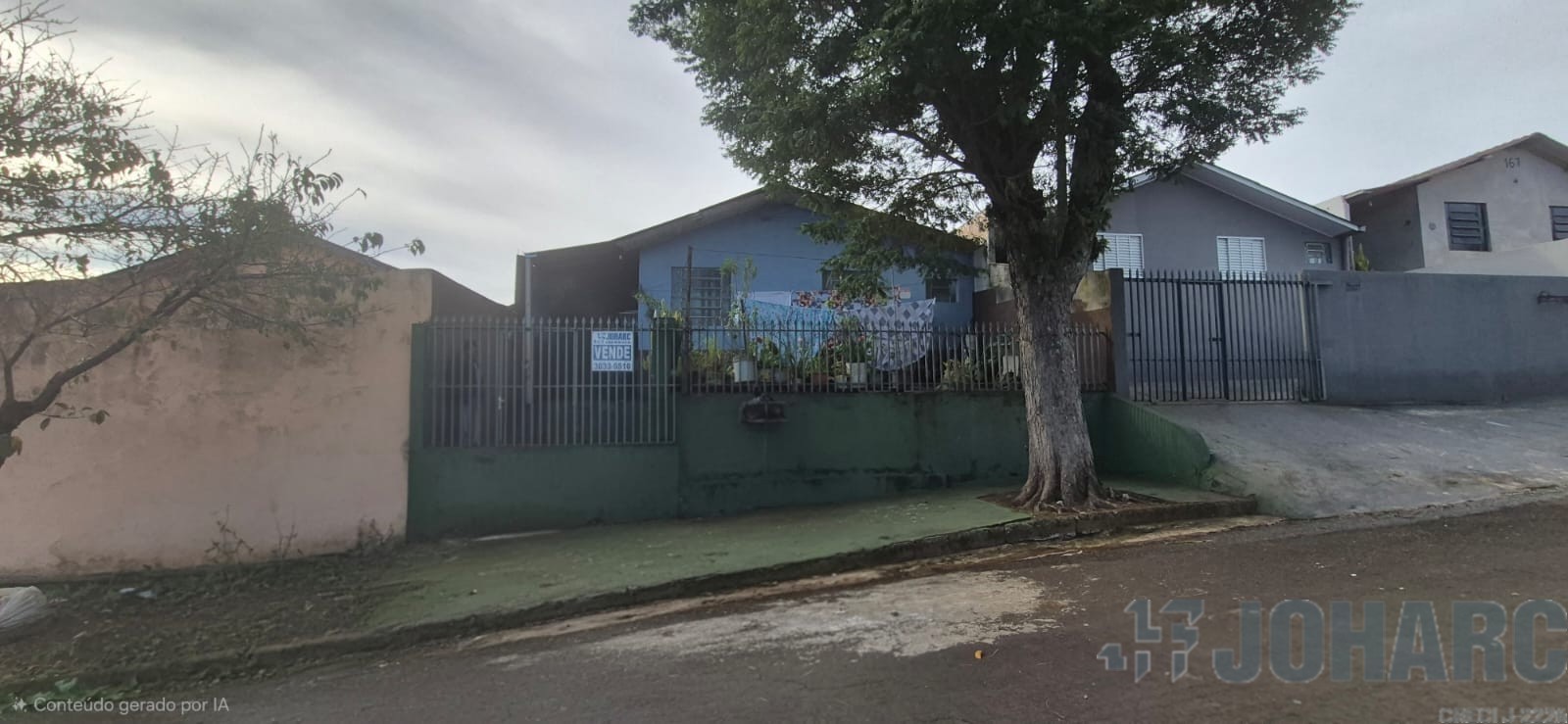 Casa Residencial para venda no Nucleo Habitacional Dom Romeu Alber em Apucarana com 144m² por R$ 135.000,00
