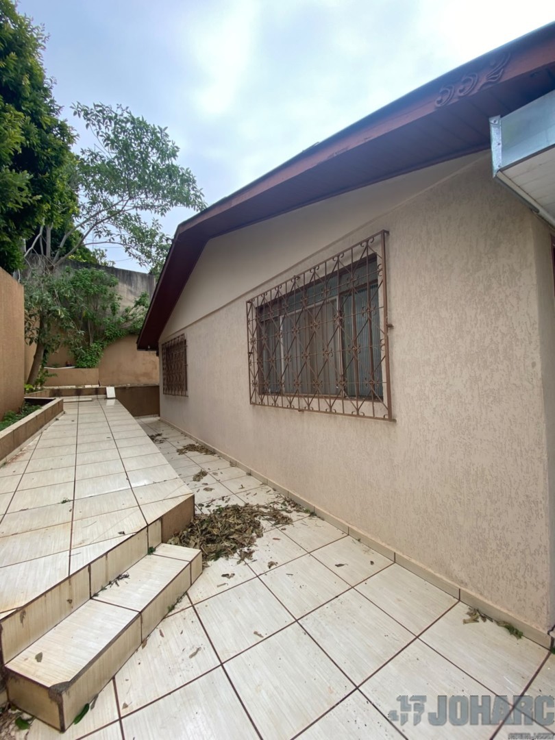 Casa Residencial para venda no Loteamento Sao Geraldo em Apucarana com 329m² por R$ 380.000,00