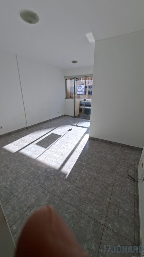 Apartamento para venda no Centro em Apucarana com 91,63m² por R$ 330.000,00