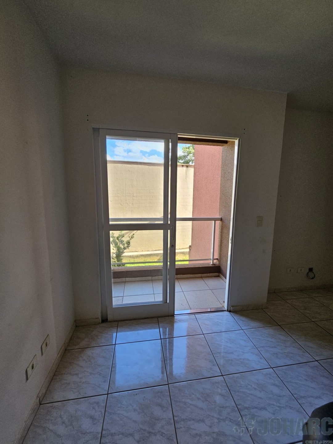 Apartamento para locacao no Jardim Aeroporto em Apucarana com 50m² por R$ 1.000,00