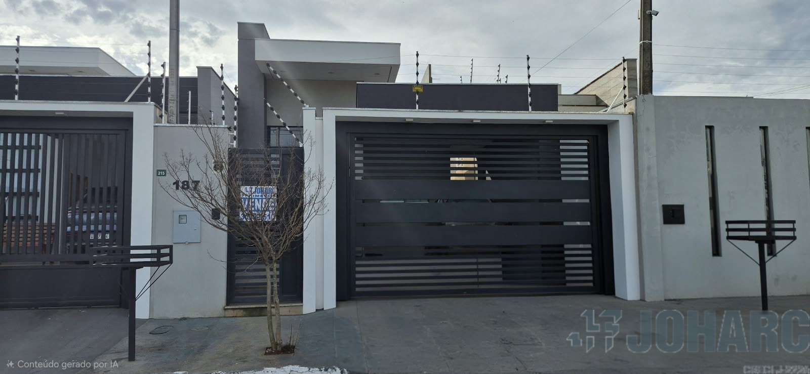 Casa Residencial para venda no Residencial Joaquim Vicente de Cast em Apucarana com 216,6m² por R$ 650.000,00