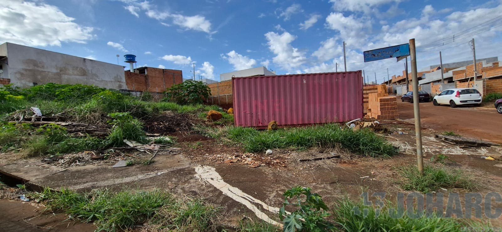 Terreno para venda no Jardim Aviacao em Apucarana com 153,27m² por R$ 45.000,00