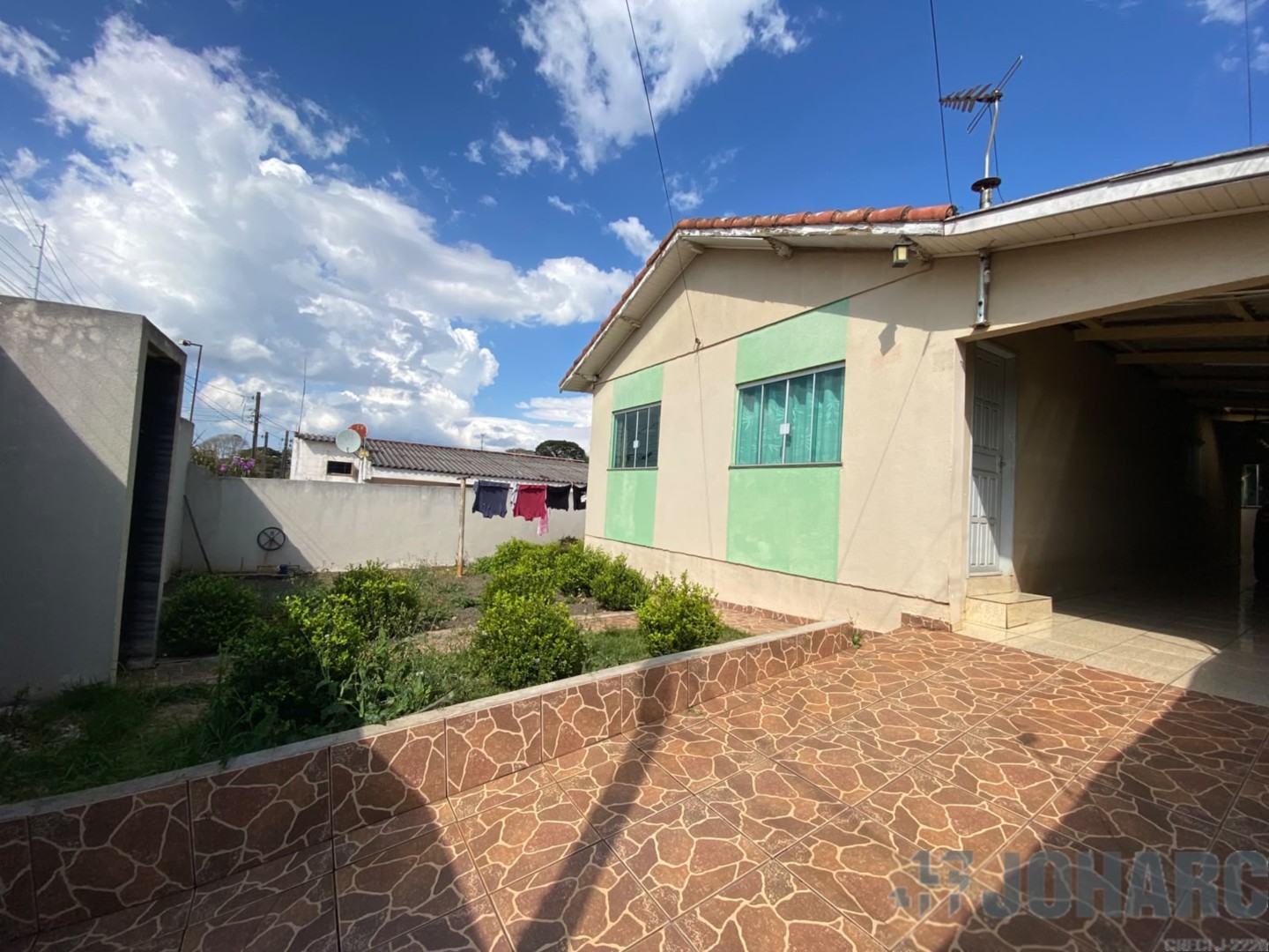 Casa Residencial para venda no Jardim Moncoes em Apucarana com 360m² por R$ 340.000,00