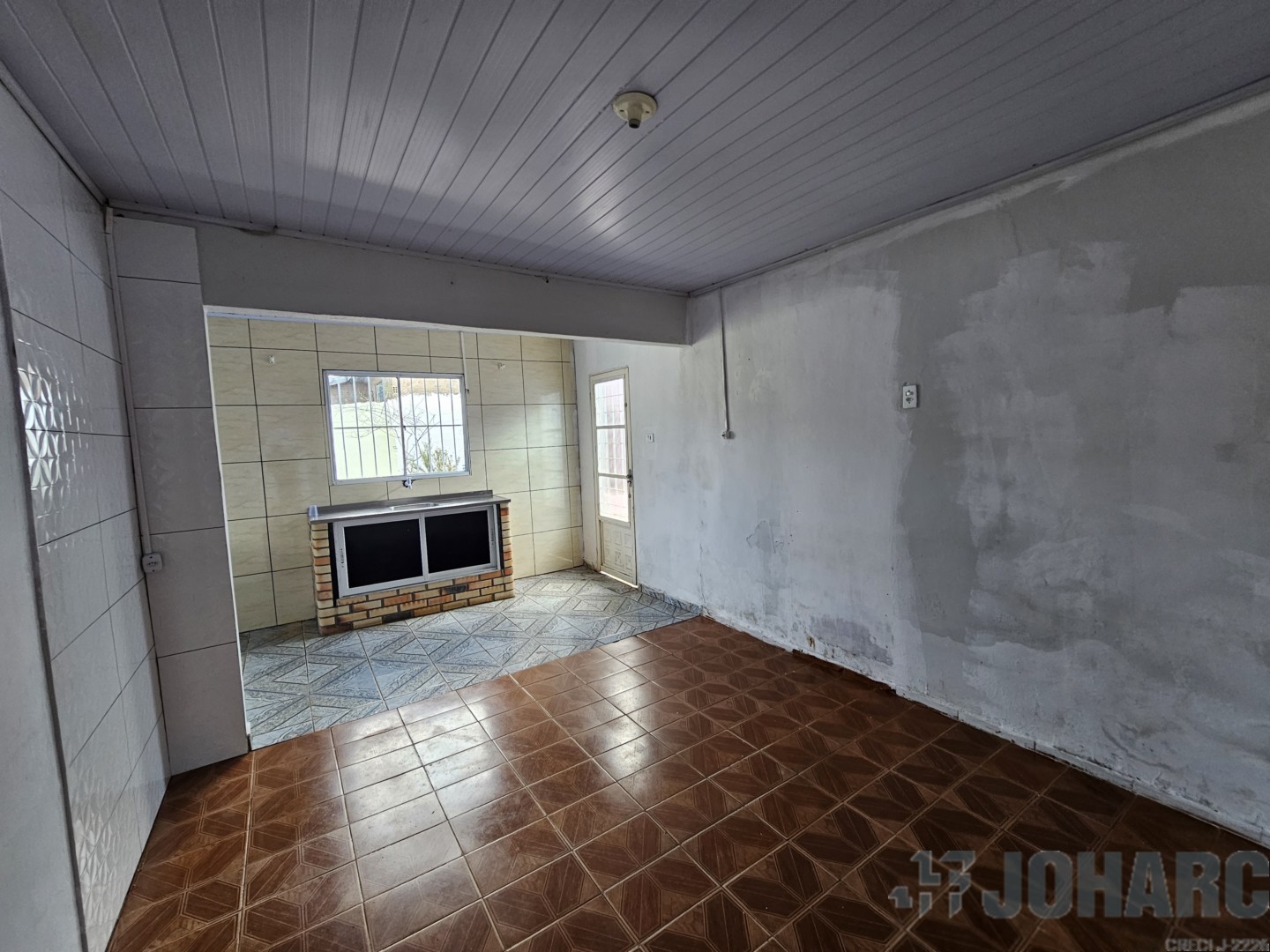 Casa Residencial para locacao no Nucleo Habitacional Colonial em Apucarana com 200m² por R$ 700,00