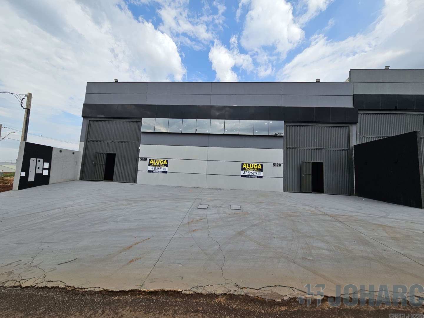 Barracão/galpão para locacao no Parque Industrial Zona Oeste II em Apucarana com 671,19m² por R$ 5.000,00