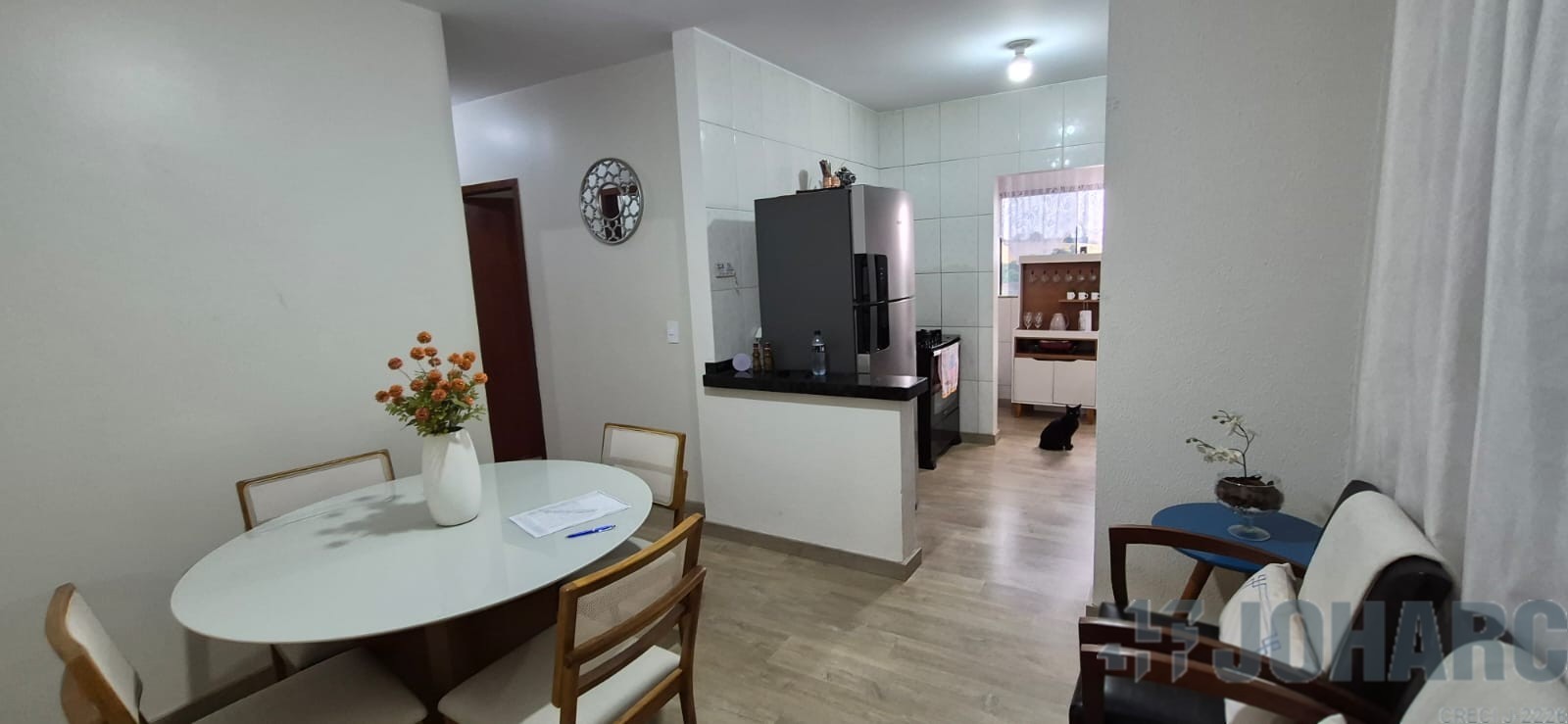 3ed51bd1-66b1-494c-a895-ae337e0452c1.jpg