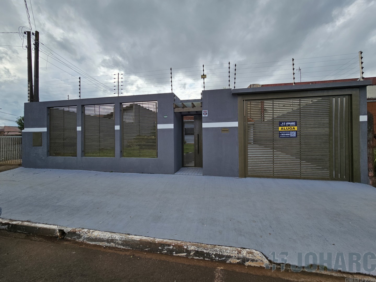 Casa Residencial para locacao no Nucleo Habitacional Afonso Alves de em Apucarana com 360m² por R$ 2.250,00