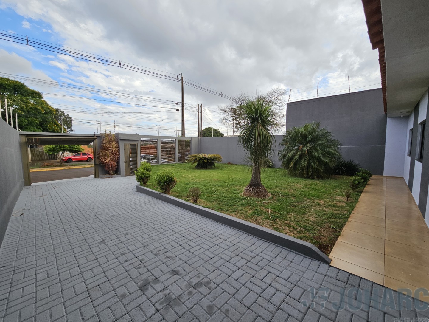Casa Residencial para locacao no Nucleo Habitacional Afonso Alves de em Apucarana com 360m² por R$ 2.250,00